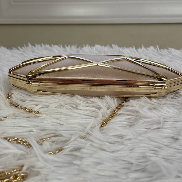 INC International Concepts ~ Alea Geometric Clutch ~ Ivory/Gold ~ NW/OT! - Picture 5 of 10